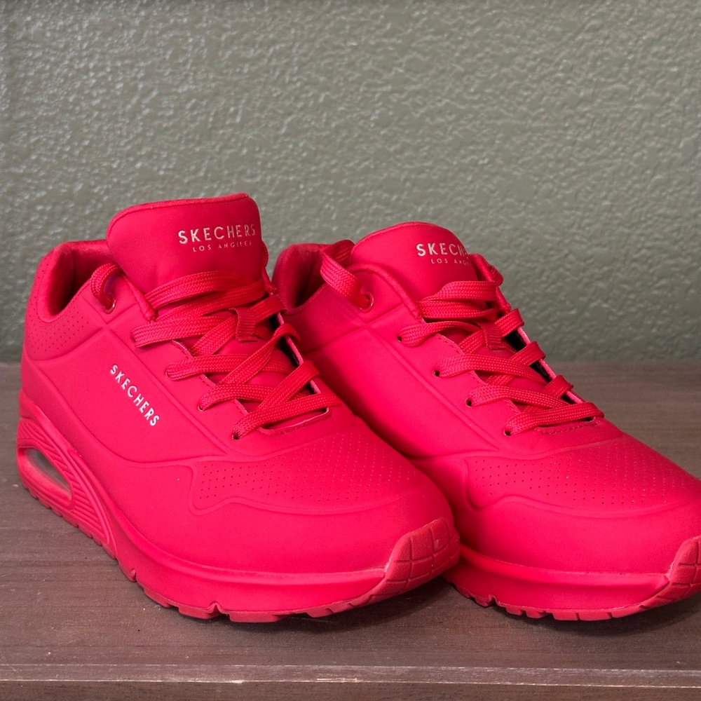 SKECHERS Uno Stand on Air sneakers